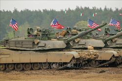 Kết quả khảo sát tiết lộ niềm tin của châu Âu vào Mỹ và ý tưởng thay thế NATO
