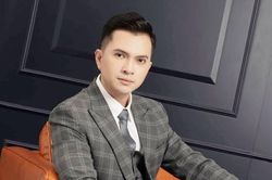 Sự nghiệp 20 năm với chỉ 1 bản hít của nam ca sĩ leo top tìm kiếm trên MXH