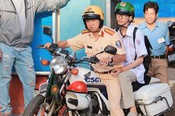 Kịp thời hỗ trợ thí sinh đặc biệt trong kỳ thi tốt nghiệp THPT 2026