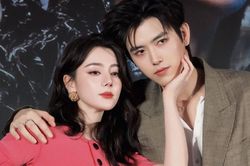 Địch Lệ Nhiệt Ba vướng nghi vấn hẹn hò với sao nam kém 8 tuổi