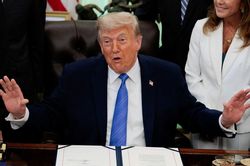 Donald Trump lên tiếng về vấn đề thị thực trước thềm World Cup