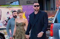 Tom Hanks đưa lời khuyên hôn nhân cho Taylor Swift và Travis Kelce trước thềm đám cưới