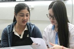 Sáng nay, hơn 1,2 triệu thí sinh bước vào môn đầu tiên kỳ thi tốt nghiệp THPT năm 2026
