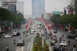 Hà Nội đề xuất thu phí phương tiện vào một số khu vực nhằm giảm ùn tắc giao thông