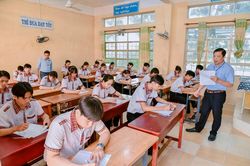 Gần 40.000 thí sinh An Giang bước vào buổi thi môn Ngữ văn