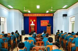 Xã Bình Phú tổ chức huấn luyện dân quân tại chỗ