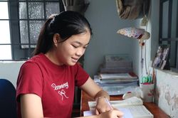 Nghị lực của nữ sinh mồ côi dự thi tốt nghiệp THPT năm 2026