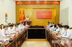 Tọa đàm khoa học giữa Tỉnh ủy Ninh Bình với Trường Đảng Trung ương Đảng Cộng sản Trung Quốc (Học viện Hành chính Quốc gia)