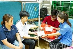 Ấm lòng sĩ tử mùa thi
