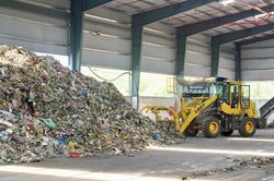 Lời giải nào cho 'bài toán' rác thải