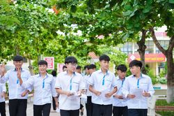 Ngày thi đầu tiên kỳ thi tốt nghiệp THPT năm 2026: Thí sinh tự tin và kỳ vọng