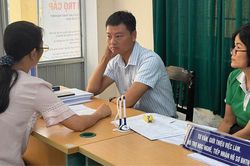 Làm mới 'cần câu' cho người thất nghiệp