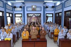 TP.HCM: Tăng Ni phường Vũng Tàu thảo luận về việc 'Làm thế nào để Tăng đoàn vững mạnh?'
