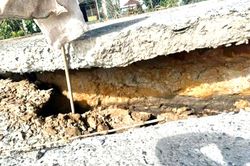 Tây Ninh: Khoanh vùng, cảnh báo điểm sạt lở ảnh hưởng hàng trăm hộ dân