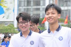 Gợi ý đáp án đề thi tốt nghiệp THPT môn Ngữ văn năm 2026