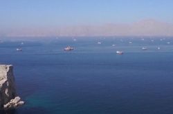 IRGC khẳng định eo biển Hormuz đóng cửa với mọi tàu thuyền