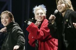 Fan Việt đứng ngồi không yên trước thông tin BIGBANG diễn ở Mỹ Đình