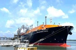 PV GAS nhập thành công gần 120.000 tấn LNG và LPG, bảo đảm nguồn cung