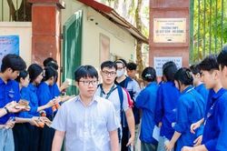 Chung tay vì một kỳ thi an toàn, nhân văn