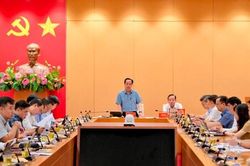 Thẩm tra các dự thảo nghị quyết trình kỳ họp HĐND thành phố Hà Nội