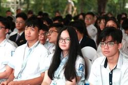 Khoảng trống dinh dưỡng ở tuổi vị thành niên khi cha mẹ bỏ quên giai đoạn vàng cuối cùng