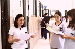 Dự đoán phổ điểm Ngữ văn tốt nghiệp THPT 2026: Điểm 8 liệu có dễ dàng?