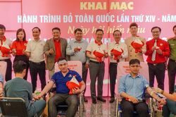 Giọt hồng của lòng nhân ái trao cơ hội sống cho nhiều người bệnh