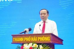 Phải chuyển từ khai thác tài nguyên sang tạo ra giá trị gia tăng để phát triển