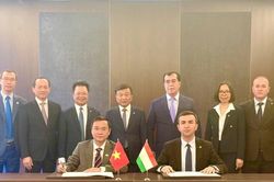 Đường sắt Việt Nam và Tajikistan 'bắt tay' kiến tạo con đường tơ lụa từ Đông Nam Á tới Trung Á