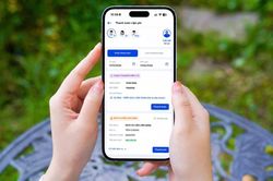 Không cần xếp hàng, người bệnh ở TPHCM kết toán BHYT trên điện thoại