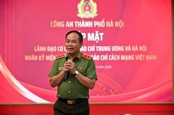 Báo chí luôn đồng hành sát cánh cùng Công an Hà Nội vì Thủ đô bình yên