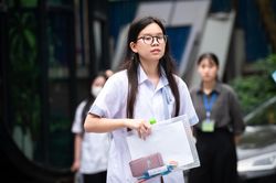 Đề thi và gợi ý đáp án môn Vật lý tốt nghiệp THPT 2026