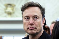 Elon Musk hoàn tất đợt IPO lớn nhất mọi thời đại