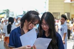 Điểm chuẩn vào lớp 10 Trường chuyên Khoa học Xã hội và Nhân văn