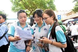 Ngày đầu thi tốt nghiệp THPT: Đề phân hóa cao, dự kiến phổ điểm 6-7