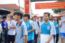 Mời xem đề thi, đáp án tất cả các môn tổ hợp tốt nghiệp THPT 2026