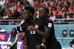 Chủ nhà Mỹ, Canada quyết thắng ngày ra quân World Cup 2026