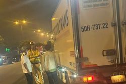 TPHCM: Phát hiện hai xe tải đông lạnh vi phạm trên Quốc lộ 1A