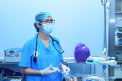 Đại tá, PGS, TS Nguyễn Minh Lý và chuyện nghề phía sau cánh cửa phòng mổ