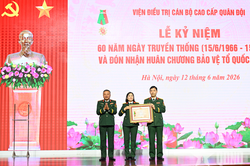 Viện Điều trị cán bộ cao cấp Quân đội đón nhận Huân chương Bảo vệ Tổ quốc hạng Ba