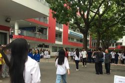 Thi tốt nghiệp THPT 2026: Hơn 1,2 triệu thí sinh bước vào ngày thi thứ 2