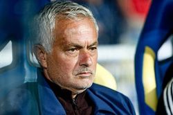 José Mourinho trở lại dẫn dắt Real Madrid sau 13 năm