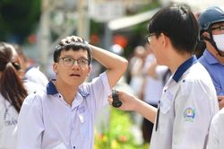Kỳ thi tốt nghiệp THPT 2026: Gợi ý đáp án môn Tiếng Anh