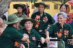 Hơn 1,56 triệu người có công được tặng quà dịp kỷ niệm Ngày Thương binh - Liệt sĩ