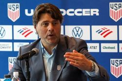 HLV Pochettino tuyên bố 'tuyển Mỹ có thể vô địch World Cup' vì sợ tổng thống Trump?