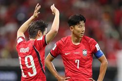 Báo Hàn Quốc chỉ ra bước ngoặt thắng trận ra quân World Cup