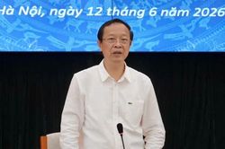 Bộ GD&ĐT đang họp báo thông tin 'nóng' về Kì thi Tốt nghiệp THPT