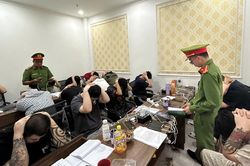 Phát hiện 83 người nước ngoài thuê trọn khách sạn 'lập đại bản doanh', nghi lừa đảo