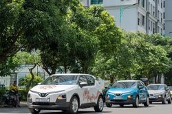Nhân viên văn phòng nói về VinFast VF 5: Xe nhiều công nghệ, tiết kiệm chi phí từ sạc tới bảo dưỡng