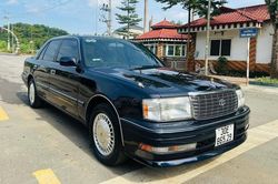 Toyota Crown JZS155 1997 giá 880 triệu, hàng hiếm hút người mê sedan Nhật cổ